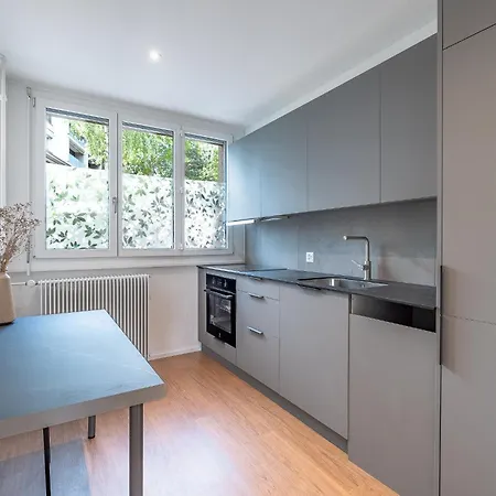 홈스테이 Moebliertes