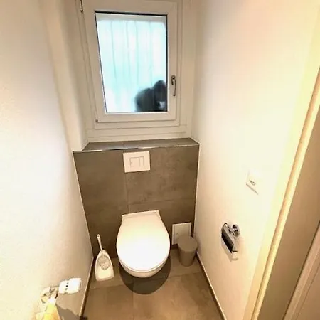 Rum i privatbostad Moebliertes *