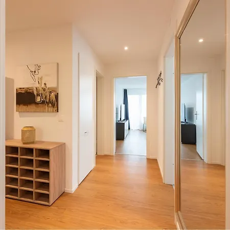 Moebliertes Rum i privatbostad *